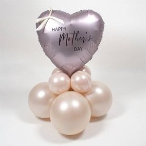 💐🎈 Celebrate Mom with Love & Balloons! 🎈💐
